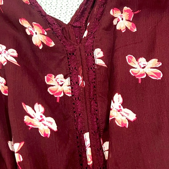 Abercrombie & Fitch Burgundy Floral Romper - Picture 6 of 10